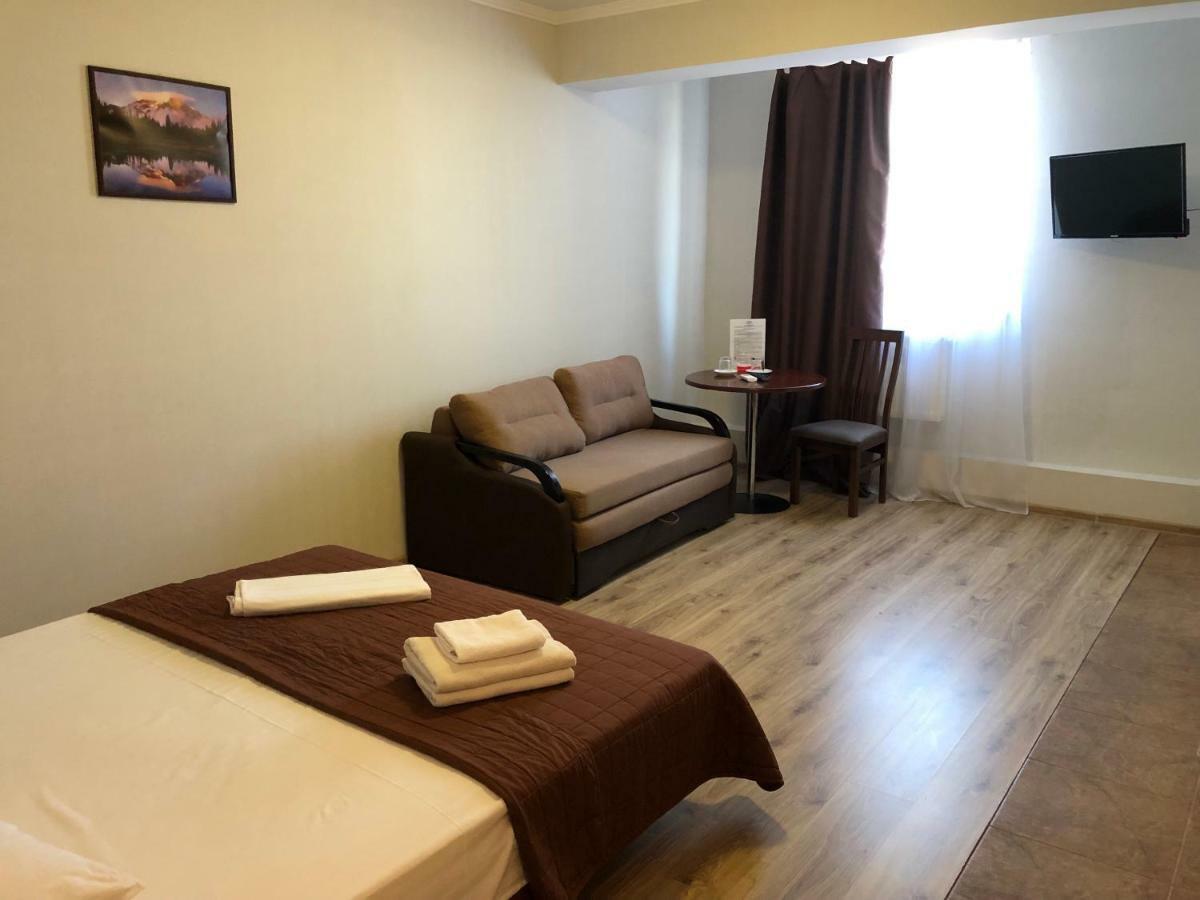 Zhuliany City Hotel Gatnoye Exteriör bild